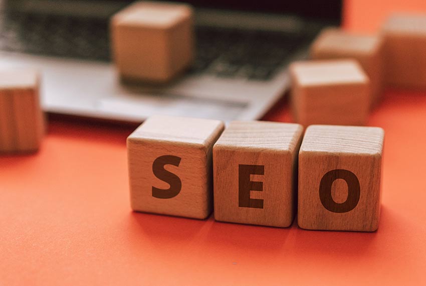 seo-ananeosi-periexomenon-sintirisi-istoselidon.jpg